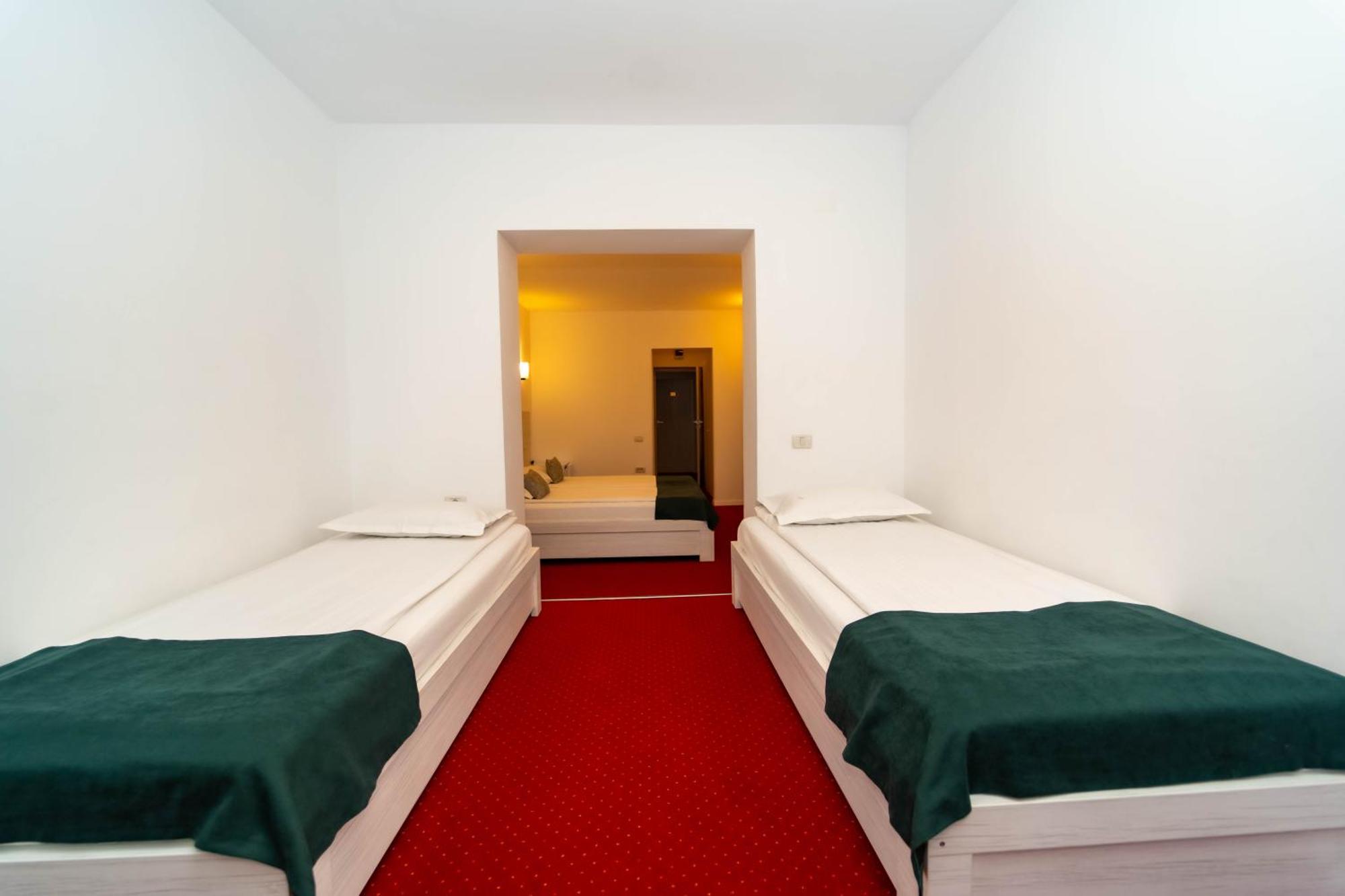 Hotel Cirus Predeal Luaran gambar