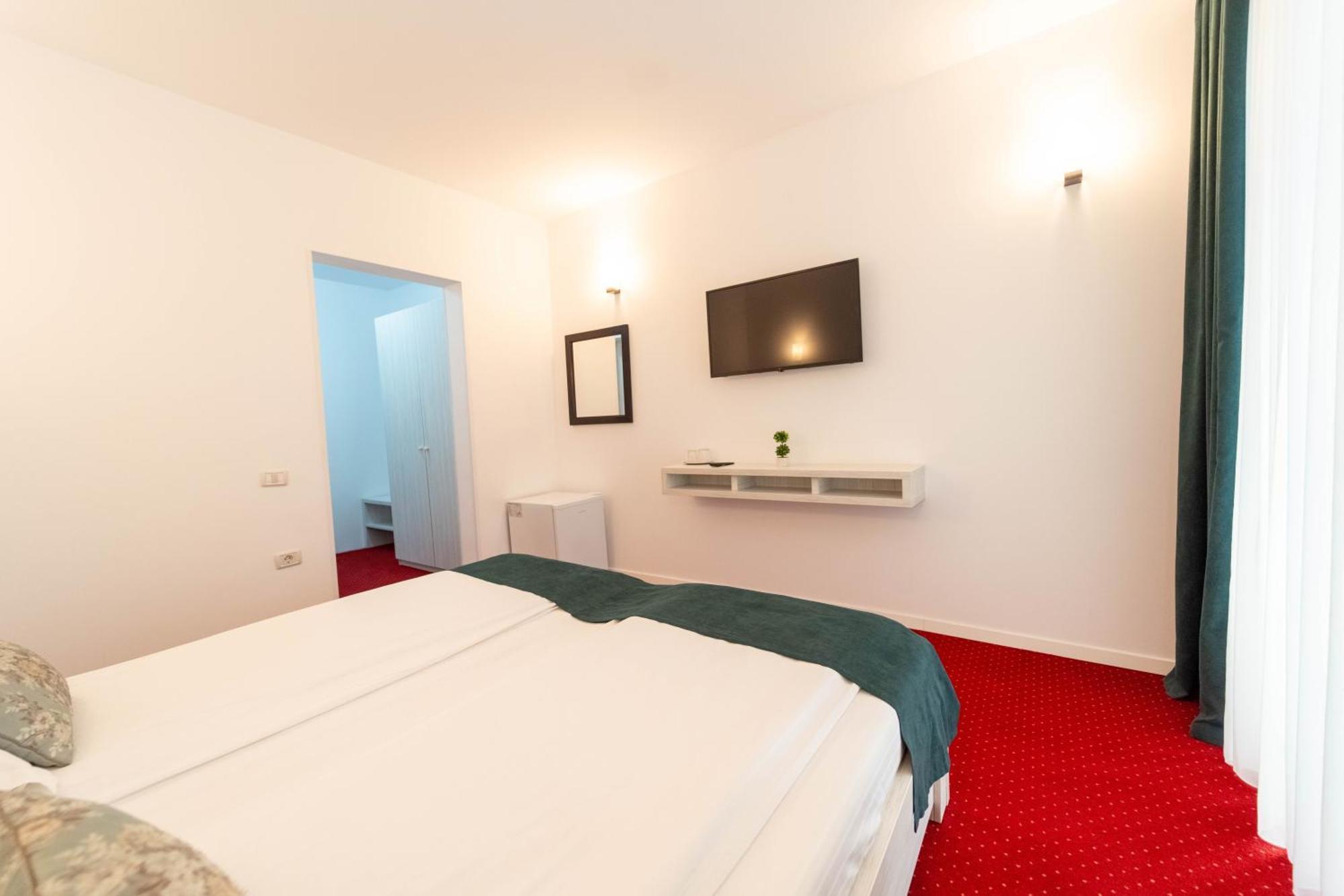 Hotel Cirus Predeal Luaran gambar